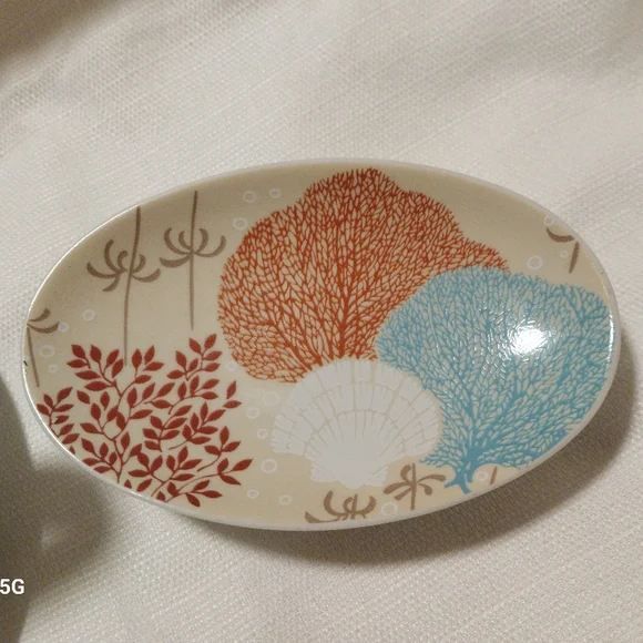 Ames Made in Japan Vintage Mid-Century Ceramic Bath/Wash Set